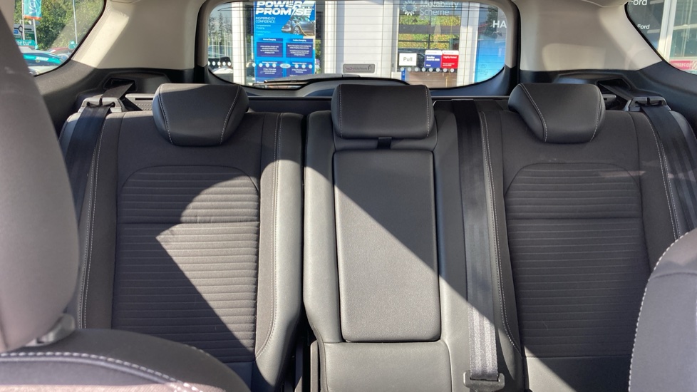 Ford Kuga 1.5 TDCi Titanium Edition 5dr 2WD Diesel Estate - Image 20