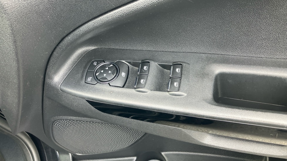 Ford EcoSport 1.0 EcoBoost 125 ST-Line 5dr Petrol Hatchback - Image 39