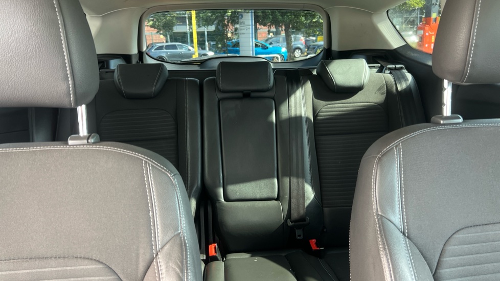Ford Kuga 1.5 EcoBoost 182 Titanium 5dr Auto Petrol Estate - Image 15
