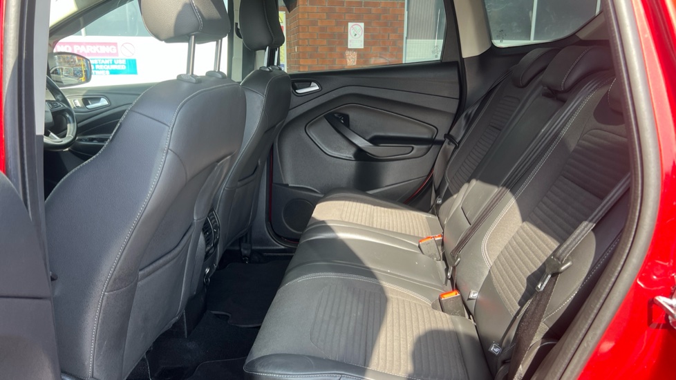 Ford Kuga 1.5 EcoBoost 182 Titanium 5dr Auto Petrol Estate - Image 16