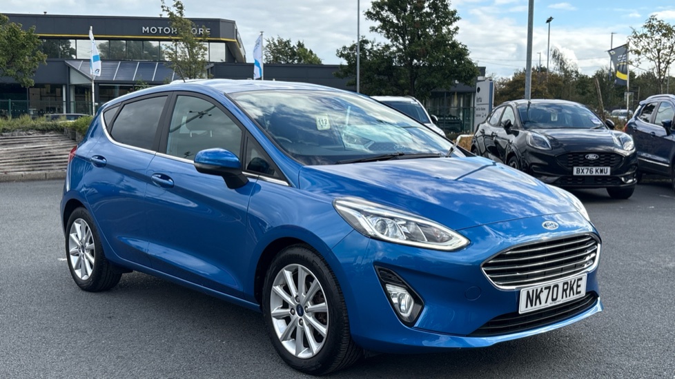 Ford Fiesta 1.0 EcoBoost Hybrid mHEV 125 Titanium 5dr Petrol Hatchback - Image 1