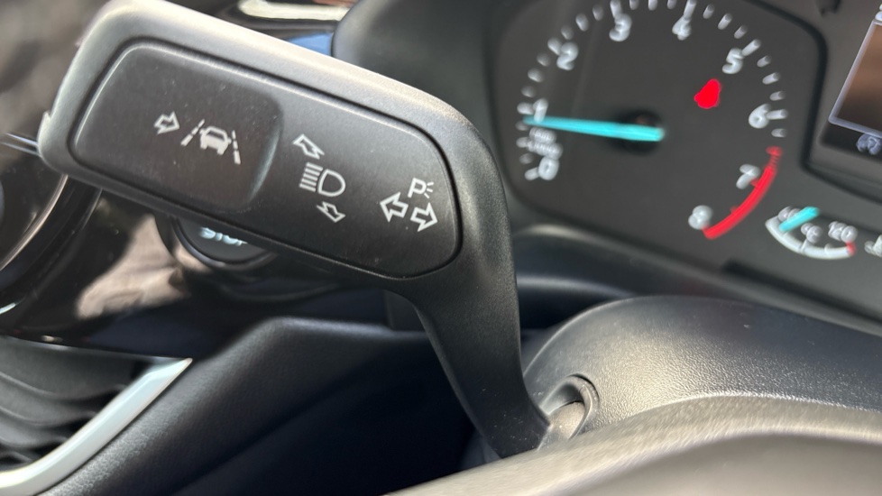 Ford Fiesta 1.0 EcoBoost Hybrid mHEV 125 Titanium 5dr Petrol Hatchback - Image 31