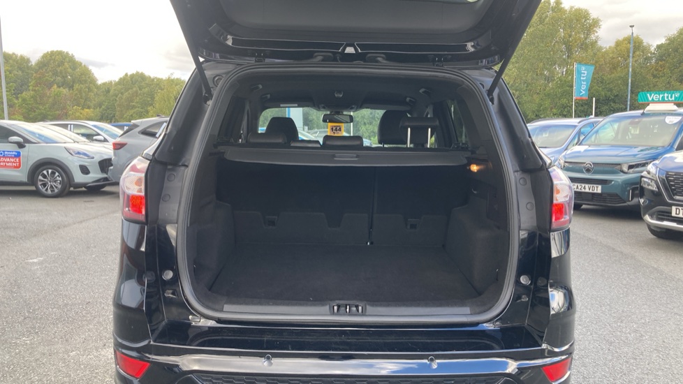 Ford Kuga 2.0 TDCi ST-Line 5dr 2WD Diesel Estate - Image 4