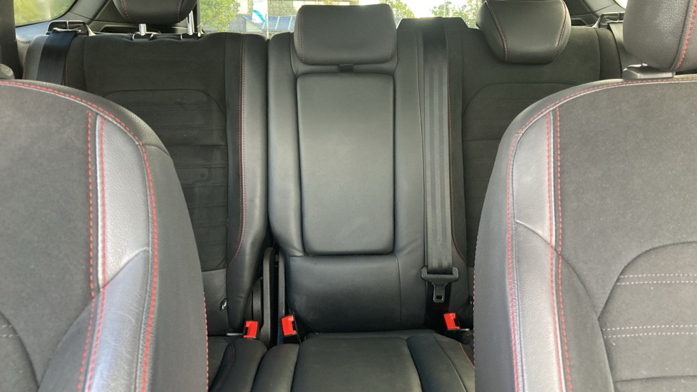Ford Kuga 2.0 TDCi ST-Line 5dr 2WD Diesel Estate - Image 19