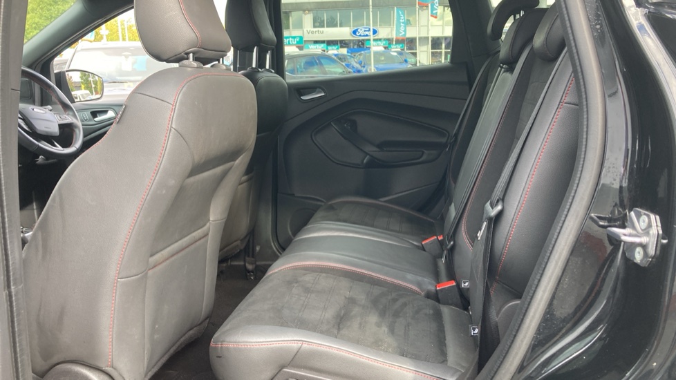 Ford Kuga 2.0 TDCi ST-Line 5dr 2WD Diesel Estate - Image 20