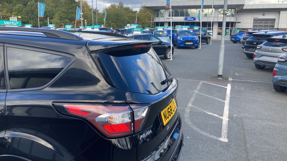 Ford Kuga 2.0 TDCi ST-Line 5dr 2WD Diesel Estate - Image 42