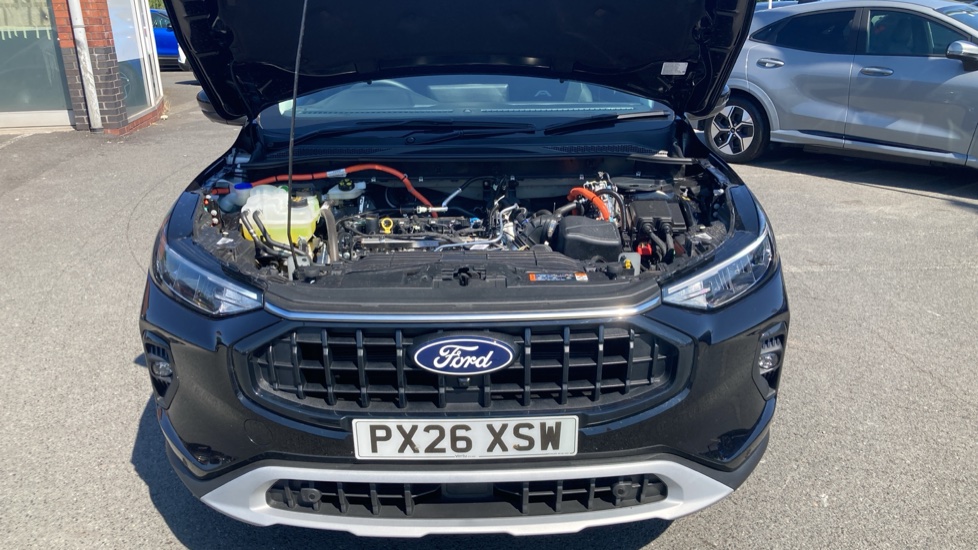 Ford Kuga 2.5 FHEV Active 5dr CVT Hybrid Estate - Image 8
