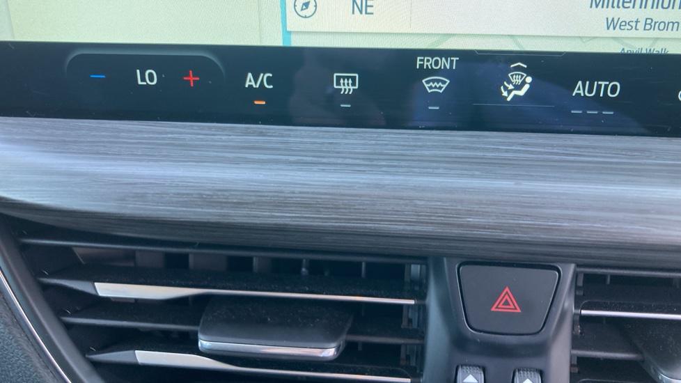 Ford Kuga 2.5 FHEV Active 5dr CVT Hybrid Estate - Image 40