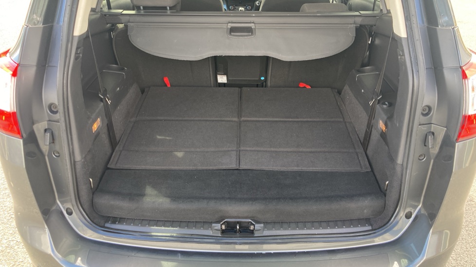 Ford Grand C-MAX 1.5 TDCi Titanium 5dr Diesel Estate - Image 4