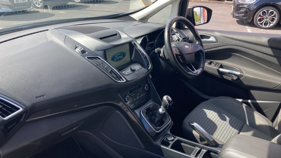 Ford Grand C-MAX 1.5 TDCi Titanium 5dr Diesel Estate - Image 9