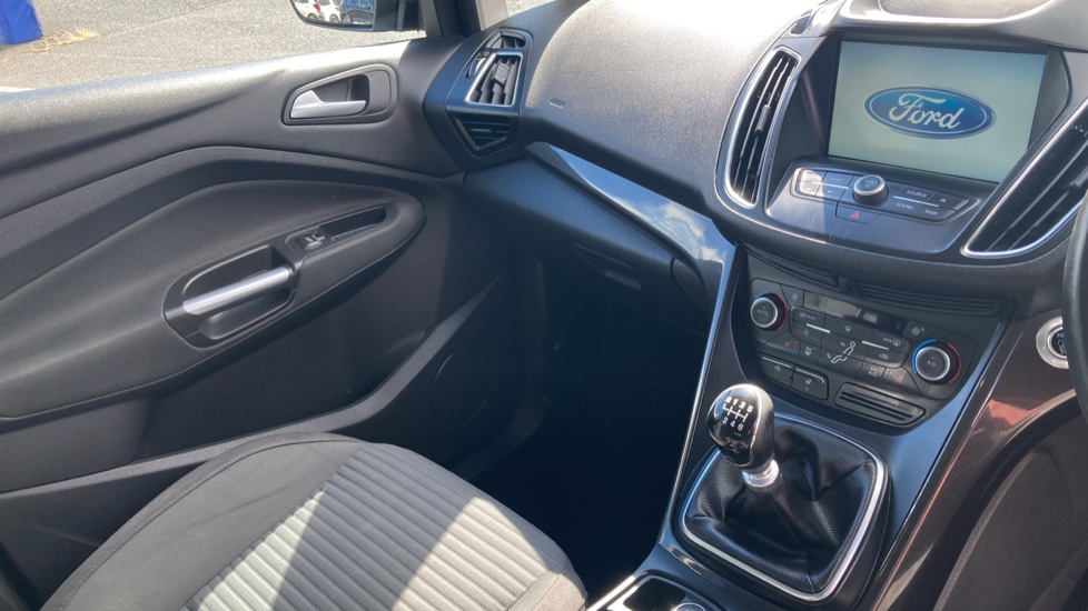 Ford Grand C-MAX 1.5 TDCi Titanium 5dr Diesel Estate - Image 14