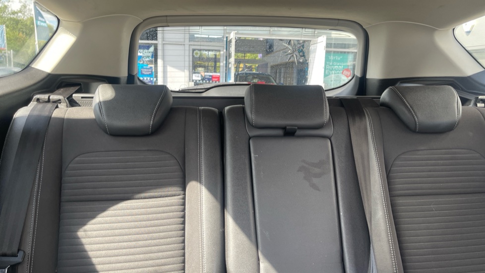 Ford Kuga 2.0 TDCi 180 Titanium 5dr Diesel Estate - Image 15