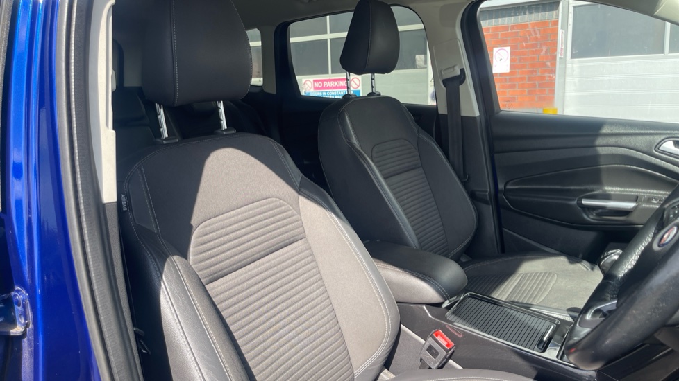 Ford Kuga 2.0 TDCi 180 Titanium 5dr Diesel Estate - Image 34