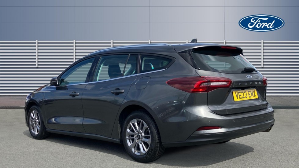 Ford Focus 1.0 EcoBoost Hybrid mHEV 155 Titanium 5dr Auto Petrol Estate - Image 2