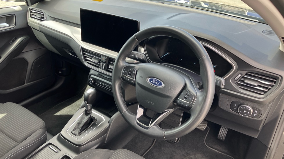 Ford Focus 1.0 EcoBoost Hybrid mHEV 155 Titanium 5dr Auto Petrol Estate - Image 15