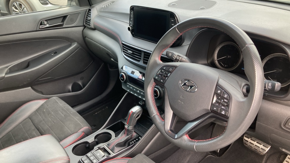 Hyundai TUCSON 1.6 TGDi 177 N Line 5dr 2WD DCT Petrol Estate - Image 16