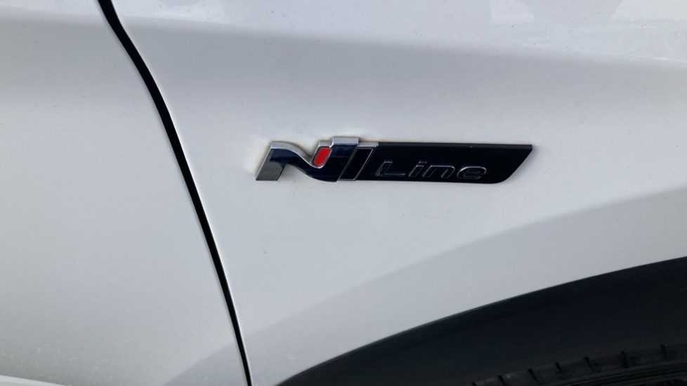 Hyundai TUCSON 1.6 TGDi 177 N Line 5dr 2WD DCT Petrol Estate - Image 28