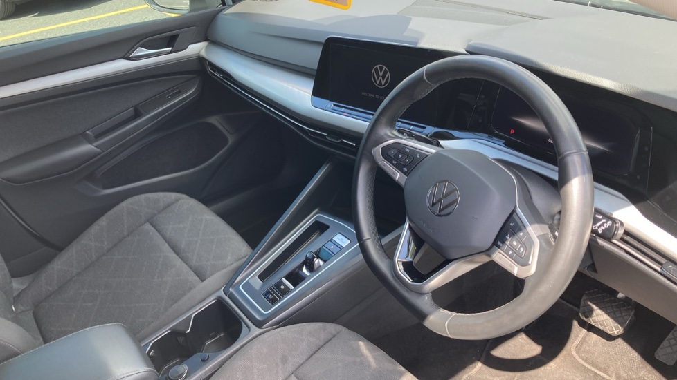 Volkswagen Golf 1.5 eTSI 150 Life 5dr DSG Petrol Hatchback - Image 15
