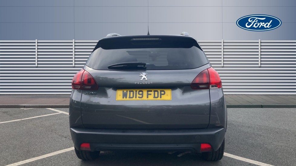 Peugeot 2008 1.2 PureTech 110 Signature 5dr EAT6 Petrol Estate - Image 6