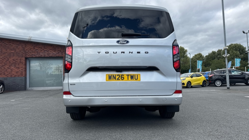 Ford Tourneo Custom 340 L1 Petrol Fwd 2.5 PHEV 232ps H1 Titanium 8 seater Auto - Image 25