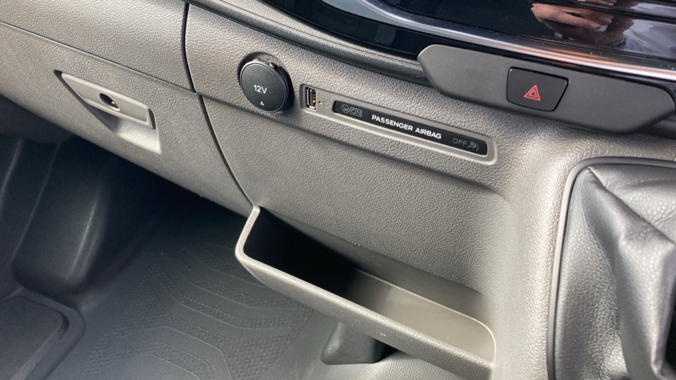 Ford Transit 350 L4 Diesel Rwd 2.0 EcoBlue 165ps H3 Trend Van [DAP] - Image 33
