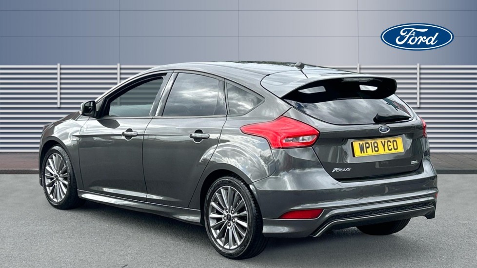Ford Focus 1.0 EcoBoost 140 ST-Line Navigation 5dr Petrol Hatchback - Image 2