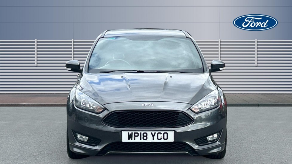 Ford Focus 1.0 EcoBoost 140 ST-Line Navigation 5dr Petrol Hatchback - Image 3