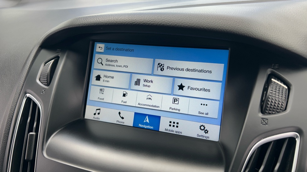 Ford Focus 1.0 EcoBoost 140 ST-Line Navigation 5dr Petrol Hatchback - Image 36