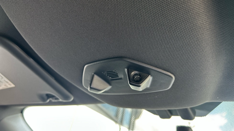 Ford Focus 1.0 EcoBoost 140 ST-Line Navigation 5dr Petrol Hatchback - Image 37