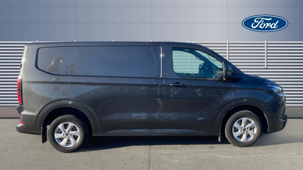 Ford Transit Custom E-320 L1 Rwd 100kW 65kWh H1 Van Limited Auto - Image 5