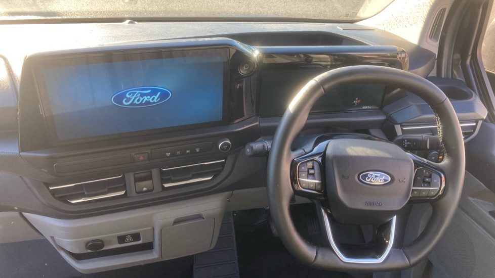 Ford Transit Custom E-320 L1 Rwd 100kW 65kWh H1 Van Limited Auto - Image 10