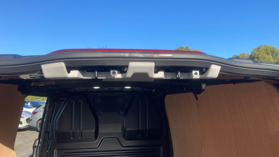 Ford Transit Custom E-320 L1 Rwd 100kW 65kWh H1 Van Limited Auto - Image 28