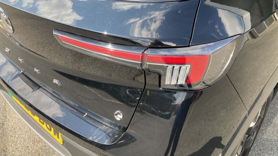 Vauxhall Mokka 100kW Ultimate 50kWh 5dr Auto Electric Hatchback - Image 25