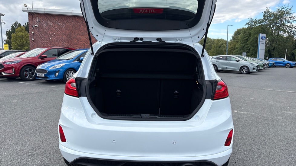 Ford Fiesta 1.0 EcoBoost Hybrid mHEV 125 ST-Line 5dr Petrol Hatchback - Image 4
