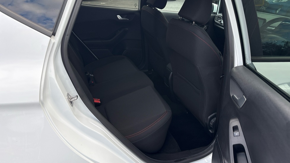 Ford Fiesta 1.0 EcoBoost Hybrid mHEV 125 ST-Line 5dr Petrol Hatchback - Image 21