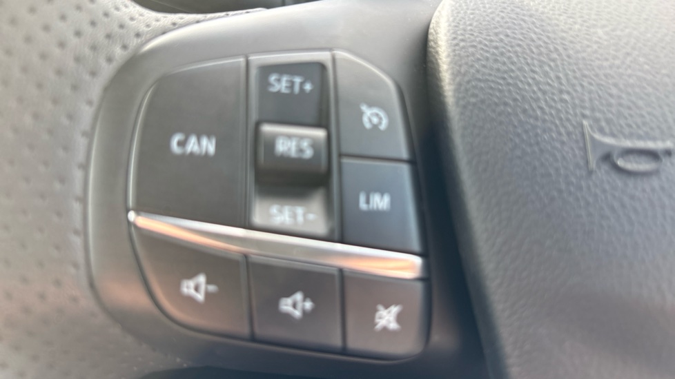 Ford Fiesta 1.0 EcoBoost Hybrid mHEV 125 ST-Line 5dr Petrol Hatchback - Image 26