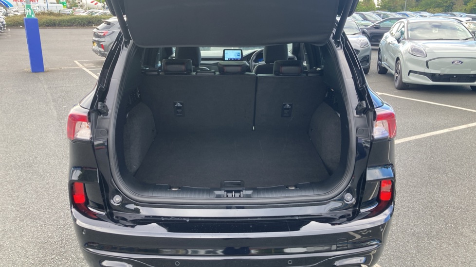 Ford Kuga 2.5 PHEV ST-Line X Edition 5dr CVT Estate - Image 4