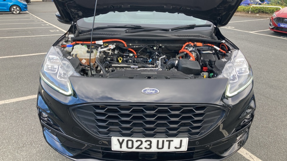 Ford Kuga 2.5 PHEV ST-Line X Edition 5dr CVT Estate - Image 8