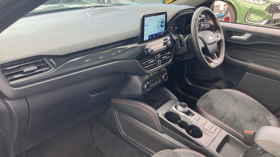 Ford Kuga 2.5 PHEV ST-Line X Edition 5dr CVT Estate - Image 9