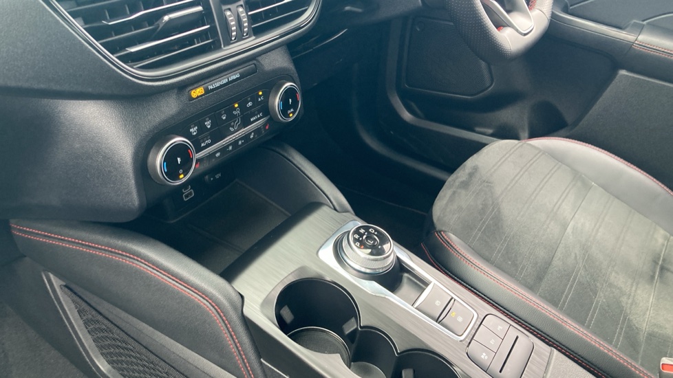 Ford Kuga 2.5 PHEV ST-Line X Edition 5dr CVT Estate - Image 13