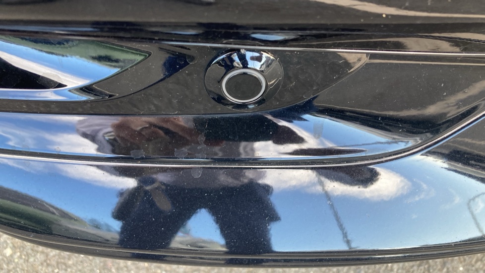 Ford Kuga 2.5 PHEV ST-Line X Edition 5dr CVT Estate - Image 23