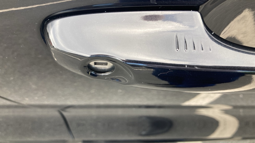 Ford Kuga 2.5 PHEV ST-Line X Edition 5dr CVT Estate - Image 26