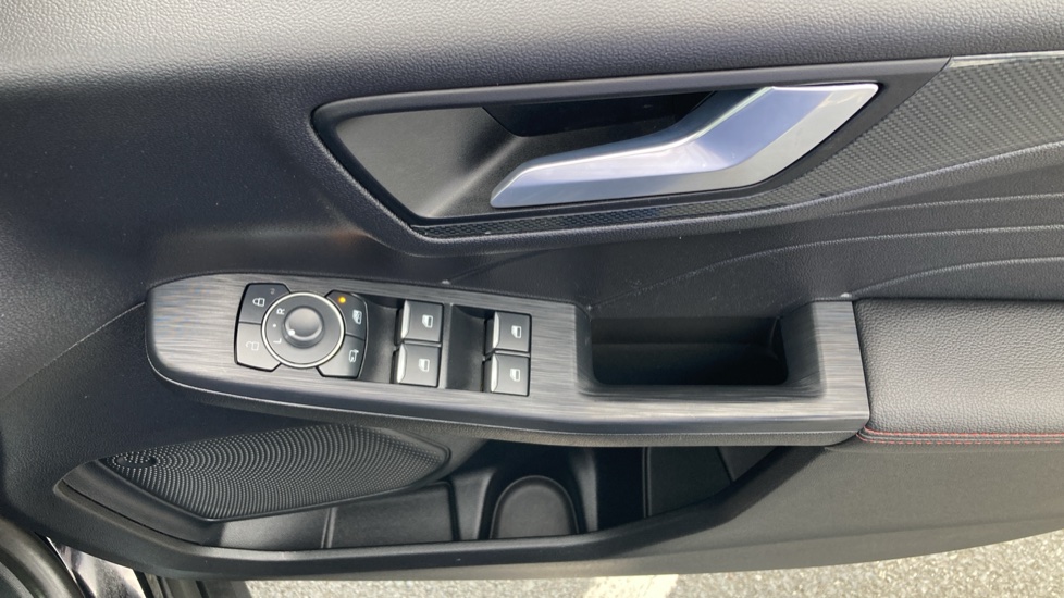 Ford Kuga 2.5 PHEV ST-Line X Edition 5dr CVT Estate - Image 34
