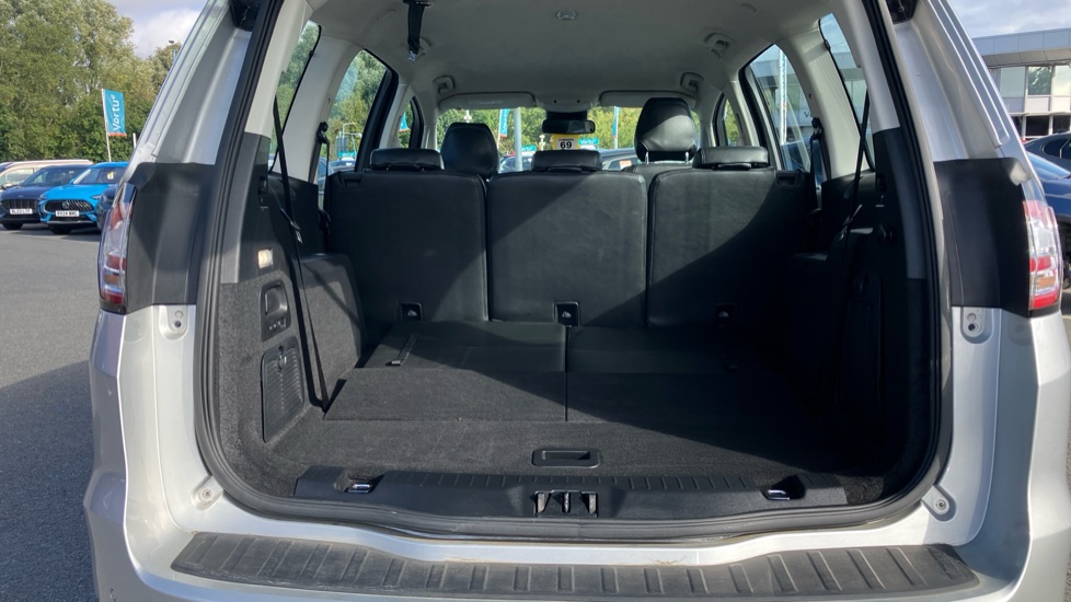 Ford Galaxy 2.0 EcoBlue Zetec 5dr Diesel Estate - Image 4