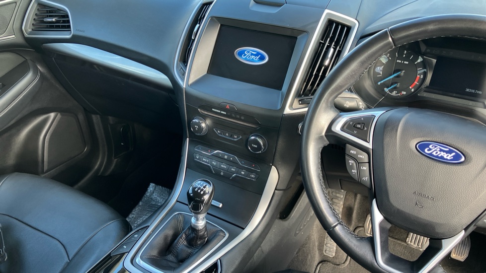 Ford Galaxy 2.0 EcoBlue Zetec 5dr Diesel Estate - Image 17