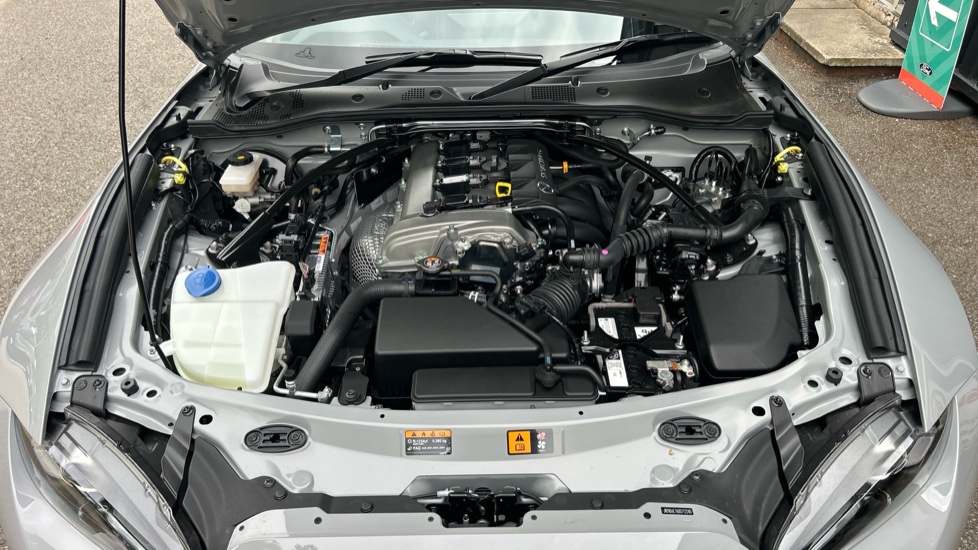 Mazda MX-5 2.0 [184] Homura 2dr Petrol Convertible - Image 8