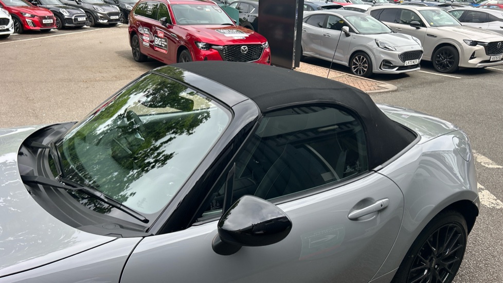 Mazda MX-5 2.0 [184] Homura 2dr Petrol Convertible - Image 28