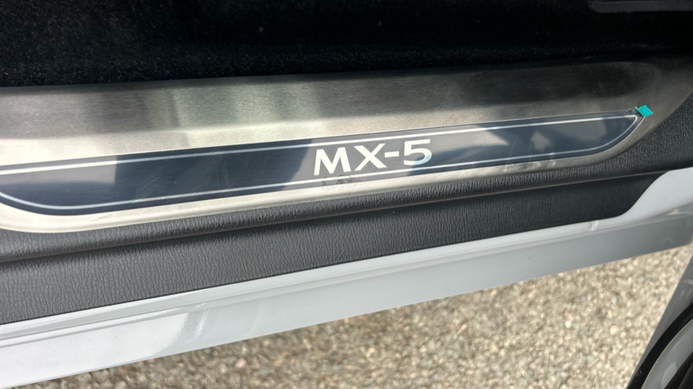 Mazda MX-5 2.0 [184] Homura 2dr Petrol Convertible - Image 34