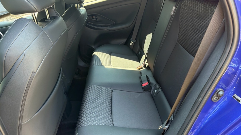 Mazda 2 Hybrid 1.5i Hybrid Homura 5dr CVT Hybrid Hatchback - Image 16