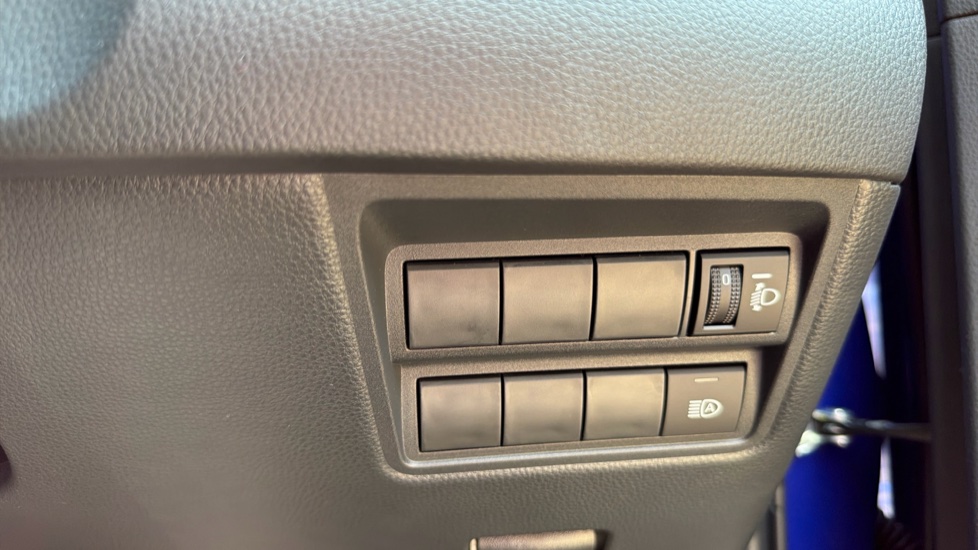 Mazda 2 Hybrid 1.5i Hybrid Homura 5dr CVT Hybrid Hatchback - Image 23